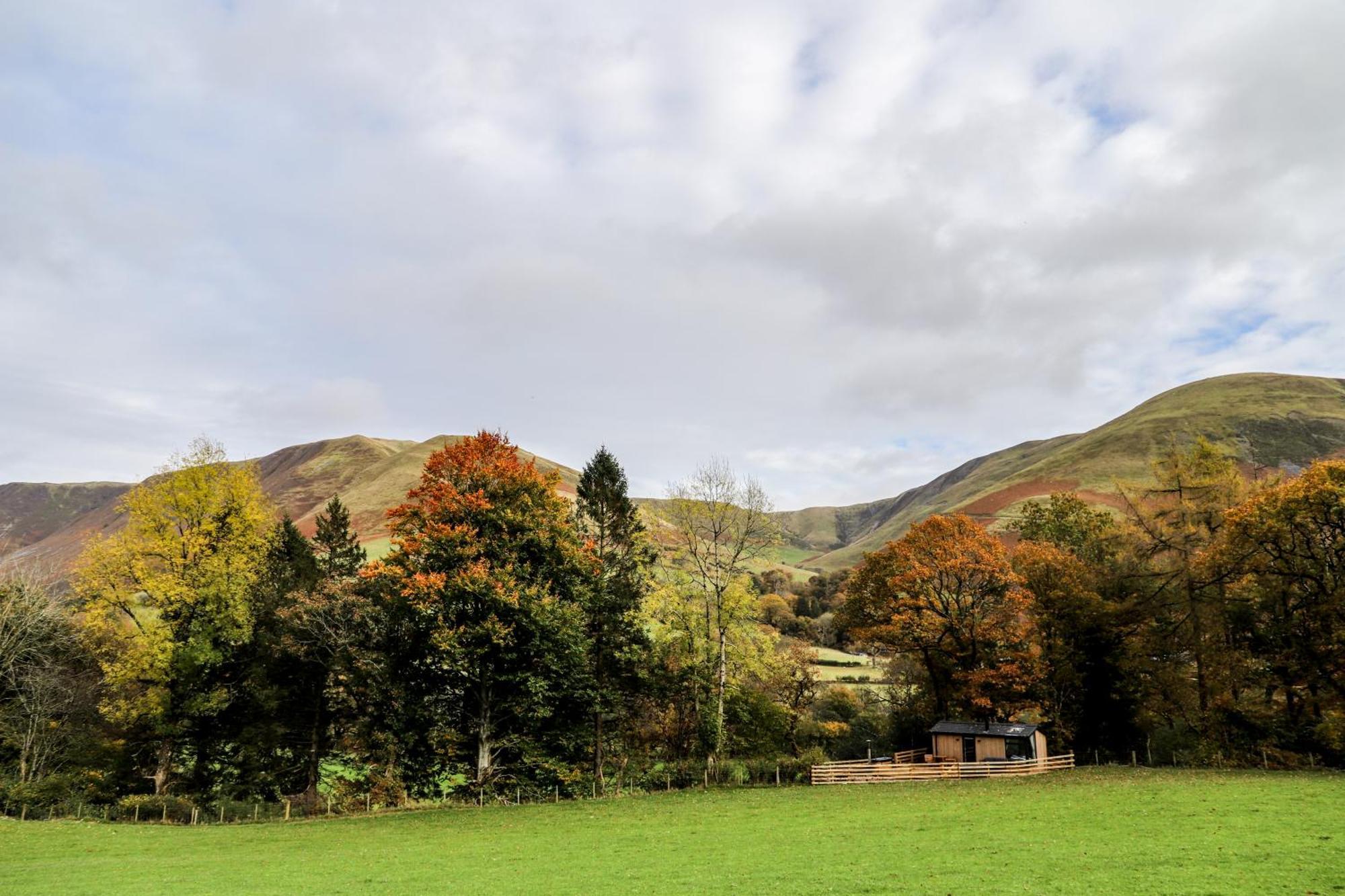 Ty Nant Gwenyn Villa Llanymawddwy Exterior photo